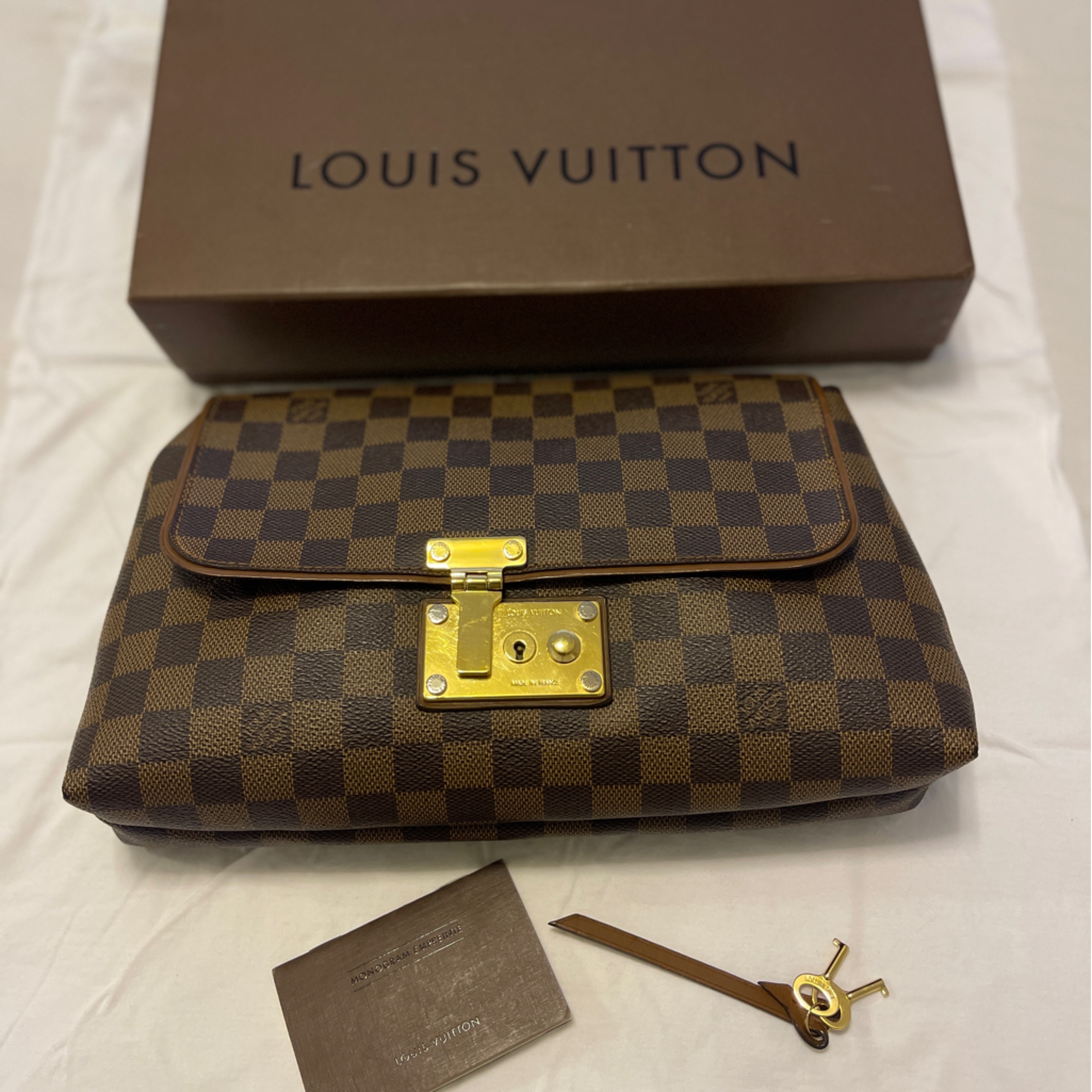 Louis Vuitton Damier Ebene Pochette